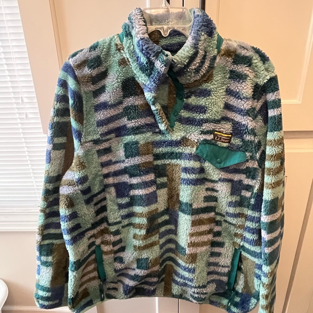 L.L. Bean Blue and Green Patterned Fleece Pullover